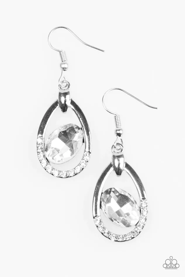 Earrings Paparazzi Jewelry Paparazzi Earring Uptown Crown White