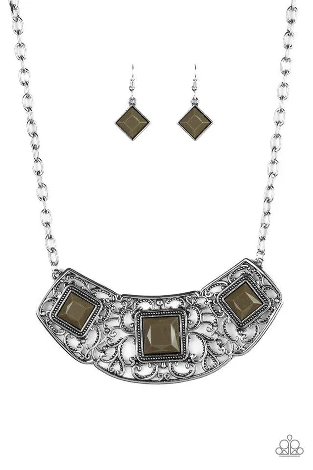 Necklaces Paparazzi Necklace Feeling IndePENDANT Green Paparazzi Jewelry