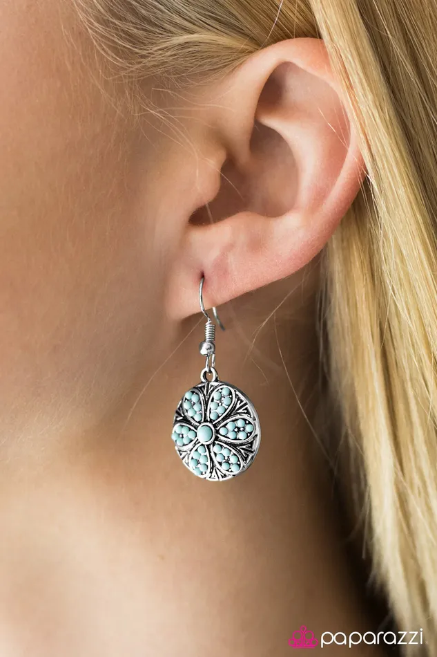 Paparazzi Jewelry Earrings Paparazzi Earring More Summer Blue