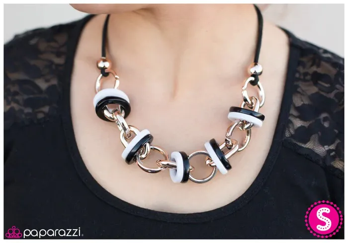 Paparazzi Jewelry Necklaces Paparazzi Necklace At A Crossroads Gold