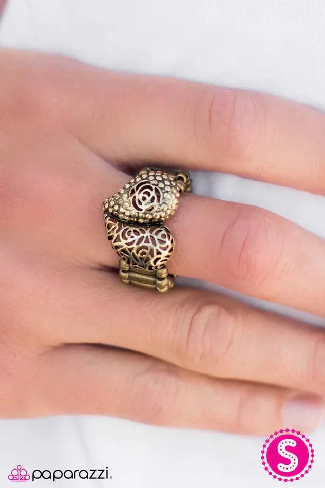 Paparazzi Jewelry Rings Paparazzi Ring I Want To Know What Love Is Brass