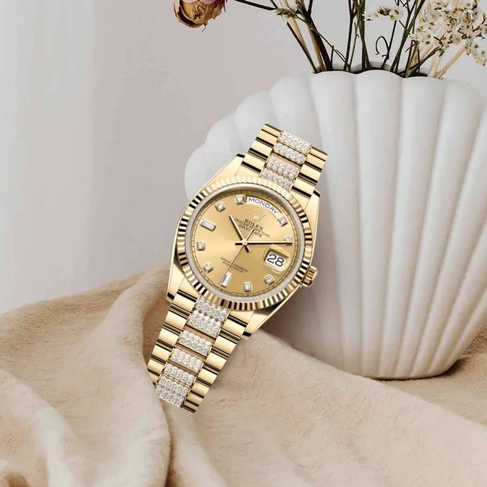 Rolex Rolex Day Date 36mm Ref 1282380026 Champagne Diamond Dial Fluted Bezel 18K Yellow Gold Diamonds President Bracelet Watch Bracelets