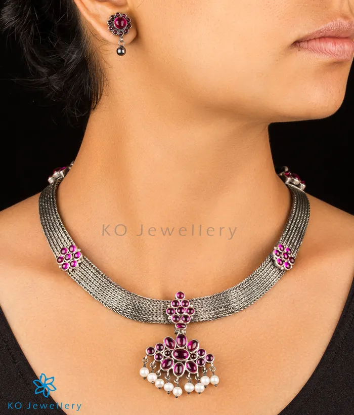 Silversmith Necklaces The Virajita Addigai Silver Necklace Oxidised