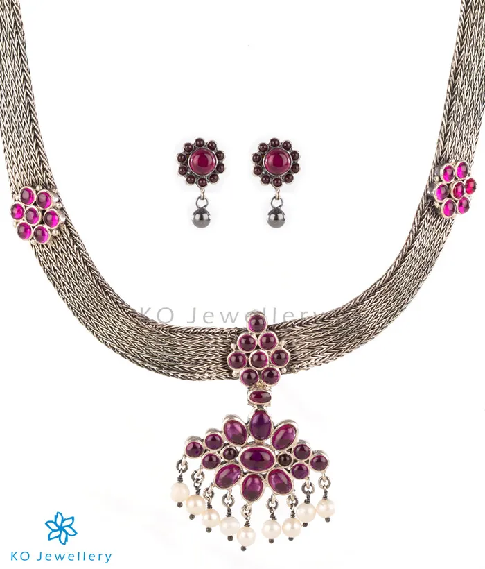 Silversmith Necklaces The Virajita Addigai Silver Necklace Oxidised