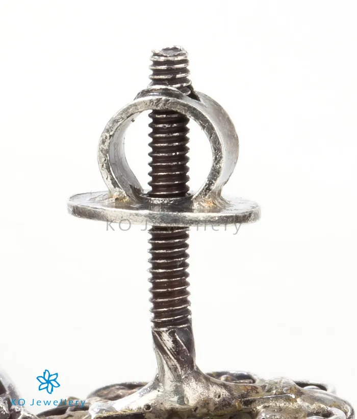 Silversmith Necklaces The Virajita Addigai Silver Necklace Oxidised