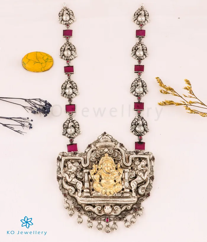 The Mahaganapati Silver Nakkasi Peacock Kemp Necklace Square Silversmith Necklaces
