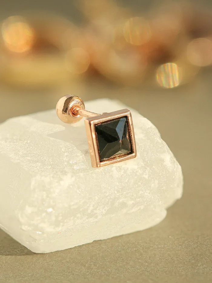 MinimalBijoux Earrings 14K Gold Daily Square CZ Cartilage Earring 20G18G16G
