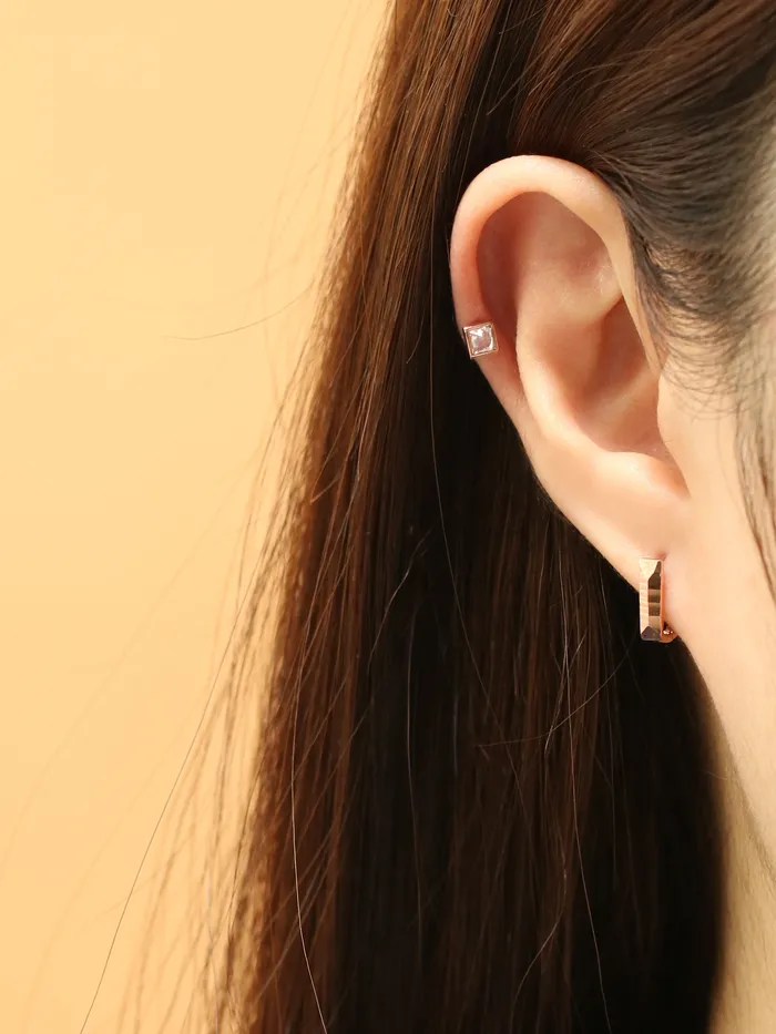 MinimalBijoux Earrings 14K Gold Daily Square CZ Cartilage Earring 20G18G16G