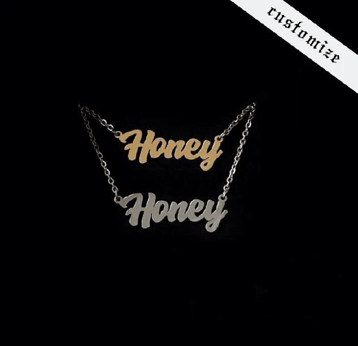 aiobo Necklaces Airbrush Nameplate Necklace