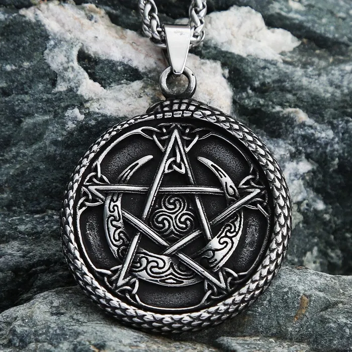 Necklaces Yggdrasil Necklace Norse Tree of Life in Jormugandr Circle Valhalla Vikings