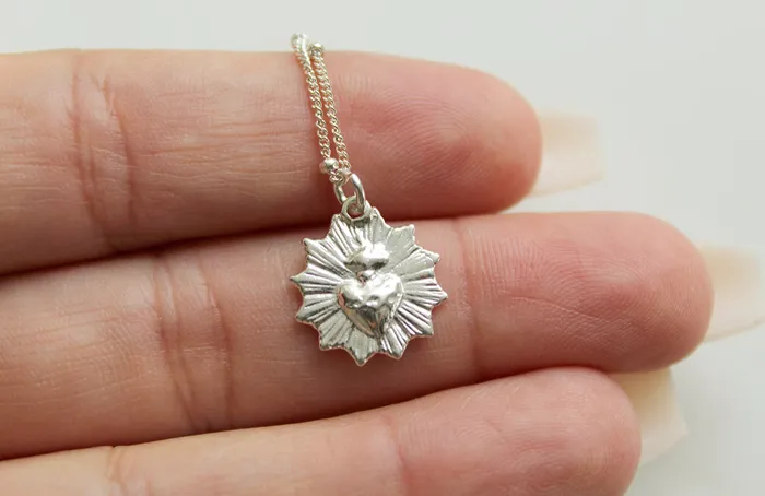 TheLittleCatholic Necklaces The Little Sacred Heart minimalist scalloped necklace in sterling silver
