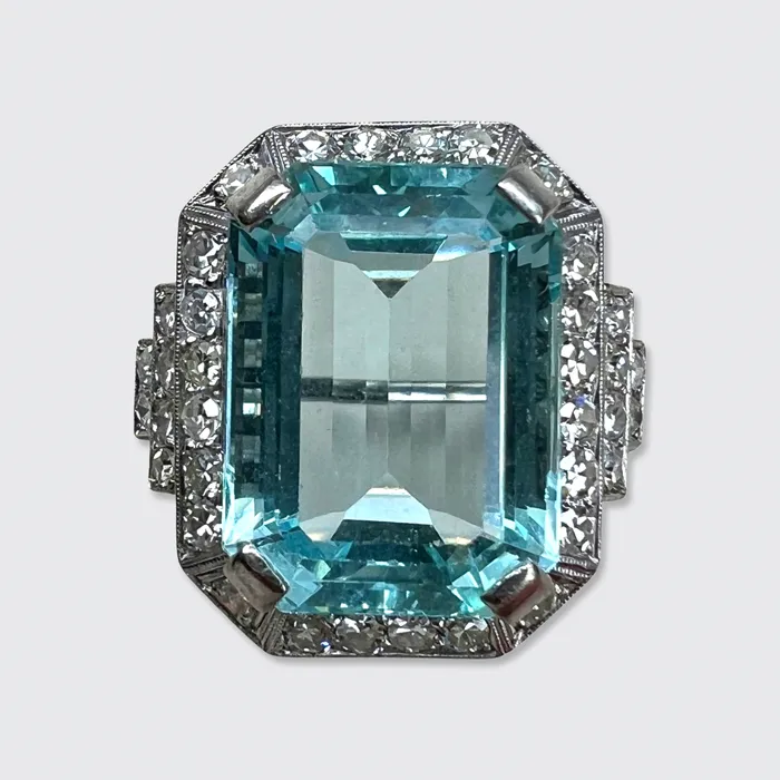 21stfinds Rings Vintage Aquamarine Diamond Cocktail Ring