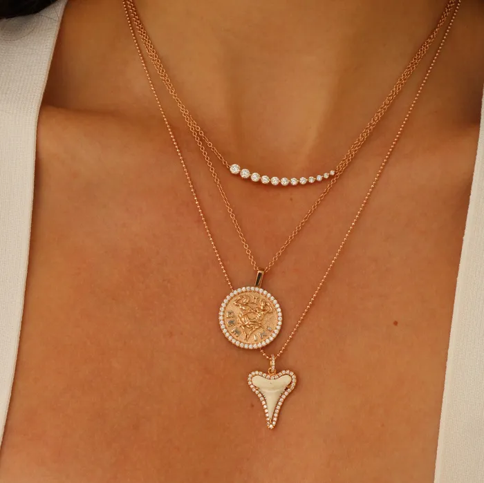 anitako GRADUATED DIAMOND NECKLACE Necklaces