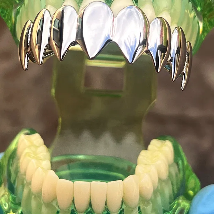 Bling Cartel Rings Shark Grillz Eight Top Teeth Plain Silver Tone