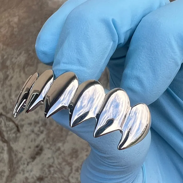 Bling Cartel Rings Shark Grillz Eight Top Teeth Plain Silver Tone