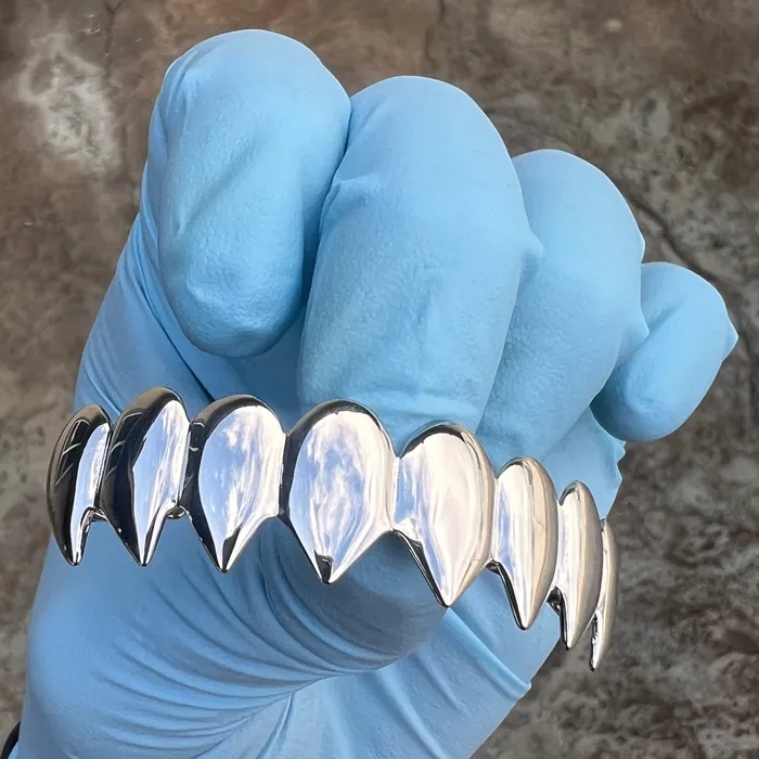Bling Cartel Rings Shark Grillz Eight Top Teeth Plain Silver Tone