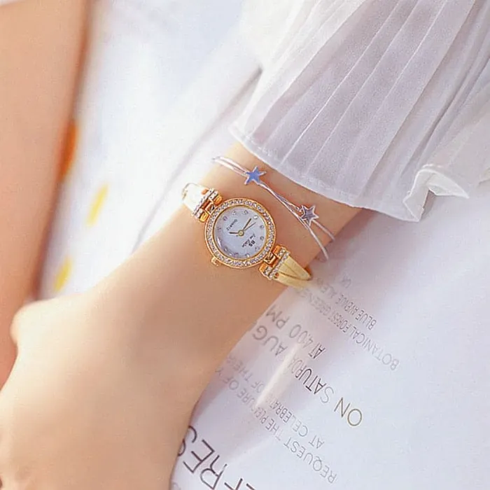 Bracelets Divine Inspiration Styles BEE SISTER Womens Fine Fashion Premium Quality Round Dial Stainless Steel Watch