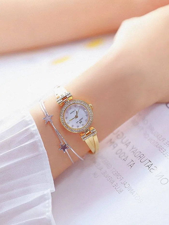 Bracelets Divine Inspiration Styles BEE SISTER Womens Fine Fashion Premium Quality Round Dial Stainless Steel Watch