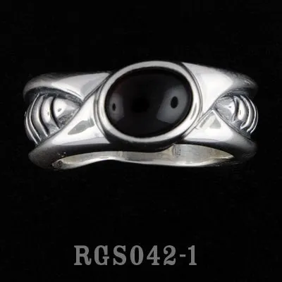 DCJ Rings Bio Ring with Garnet RGS04201