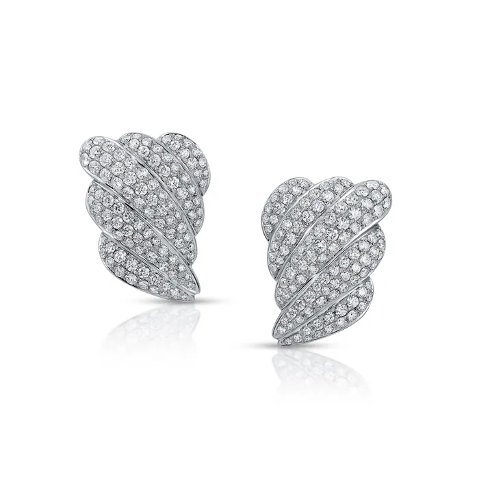 DIAMOND CROISSANT EARRINGS anitako Earrings