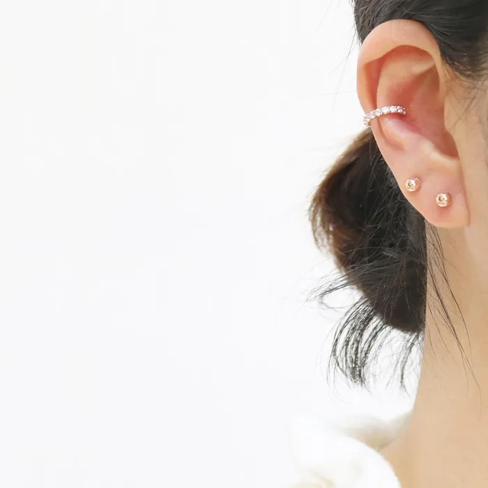 from J Shop Earrings Diamond Prongs Ear Cuff