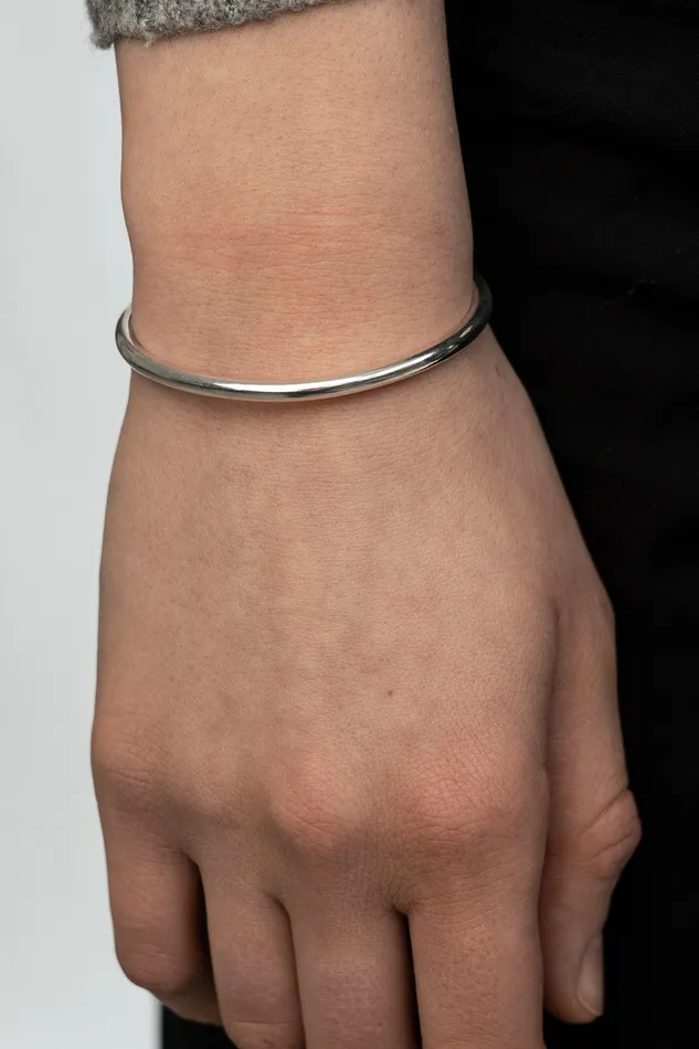 Kty Bracelets Round Cuff Bracelet Silver