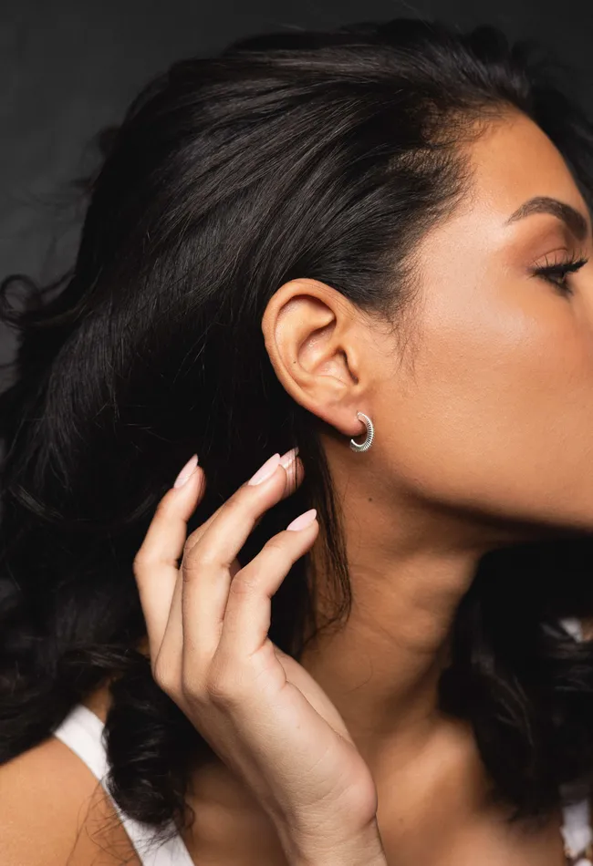 Kty Earrings Ribbed Hoop Stud Earrings Silver