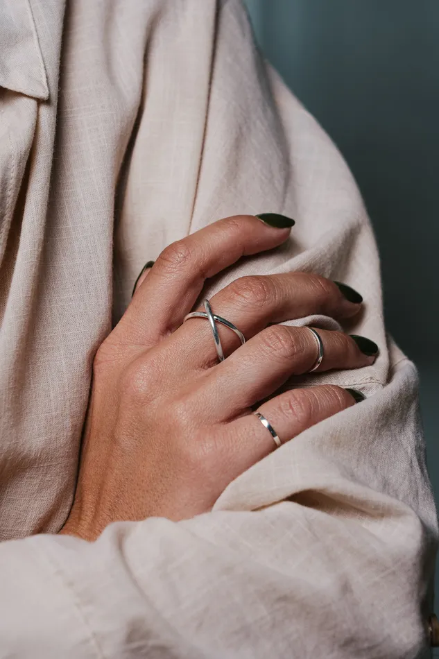 Kty Sphere Ring Silver Rings