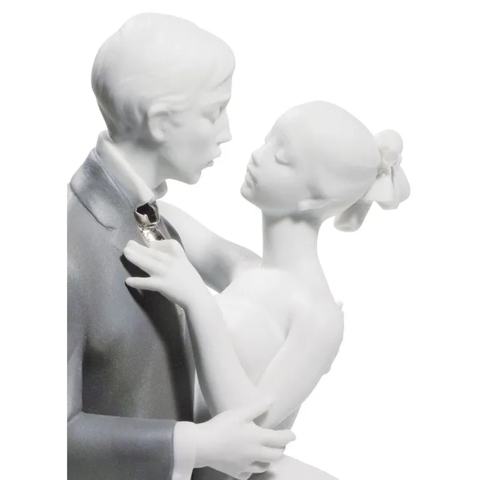 Lladro Lovers Waltz Couple Figurine Silver Lustre Lladro Rings