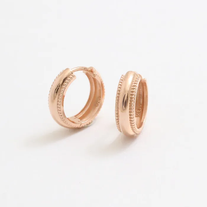 Milgrain Edge Small Huggie Earrings Small from J Shop Earrings