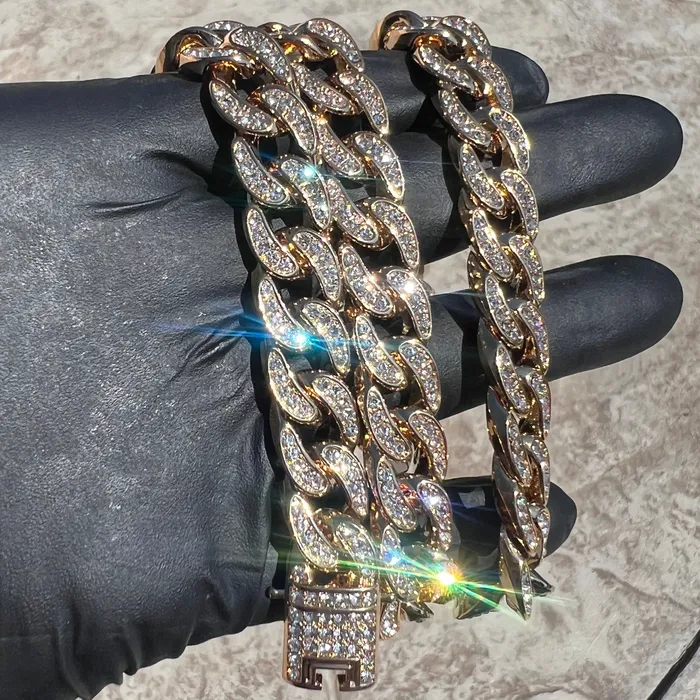 Necklaces Bling Cartel 14k Gold Plated Cuban Link Chain Iced CZ Bling Out Necklace 13mm 1624