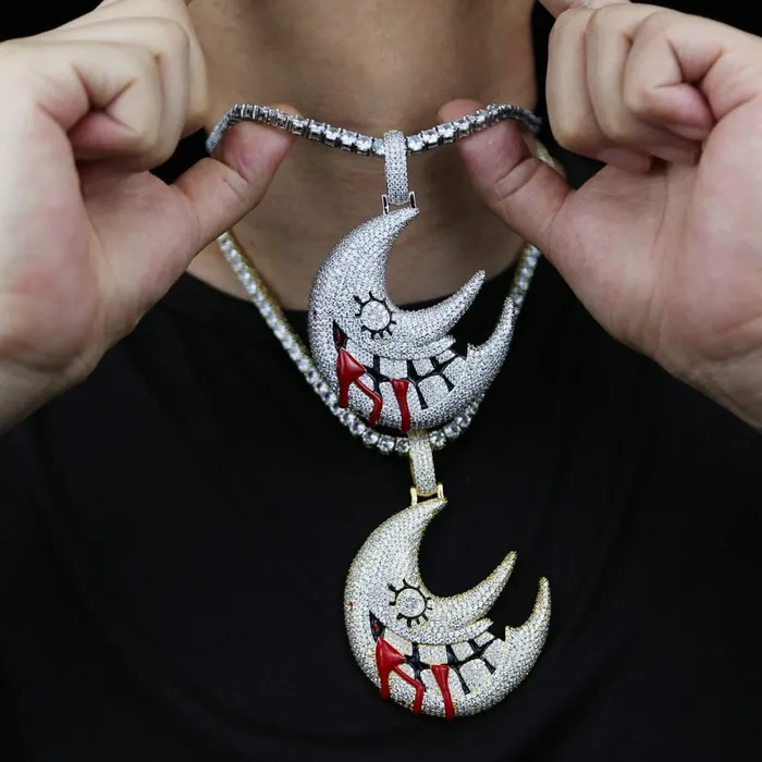 Necklaces XL Iced Out Blood Moon Hip Hop Pendant Necklace VVS Jewelry
