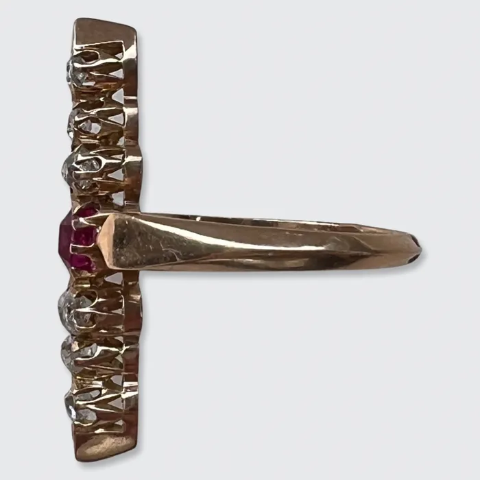 Rings Ruby Old Minecut Diamond Pointer Ring 21stfinds