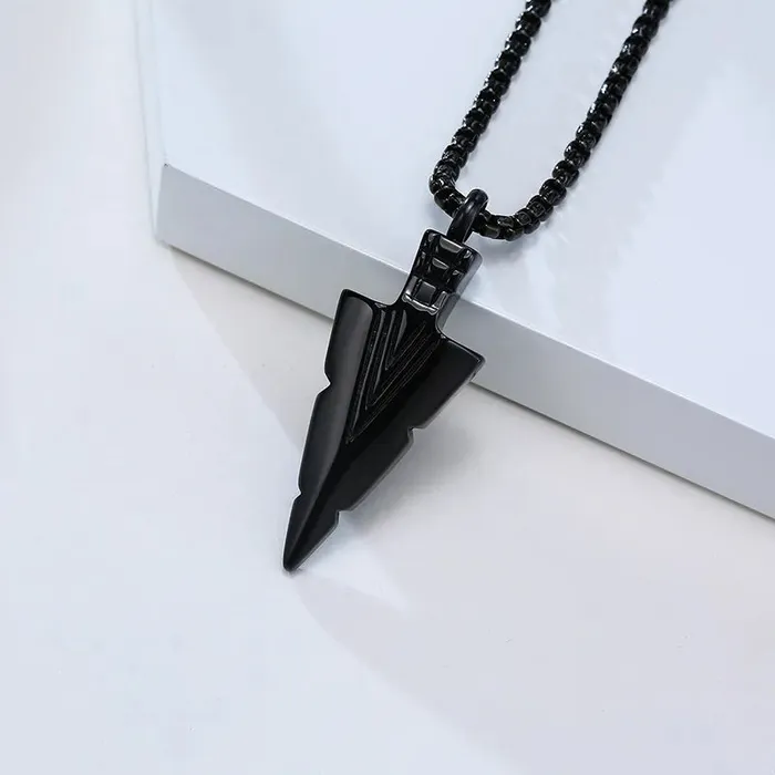 VVS Jewelry Necklaces Stainless steel Arrowhead Urn Necklace