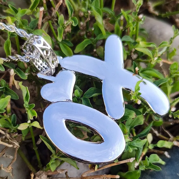 VVS Jewelry Necklaces VVS Jewelry XO Cuban Chain Pendant Necklace