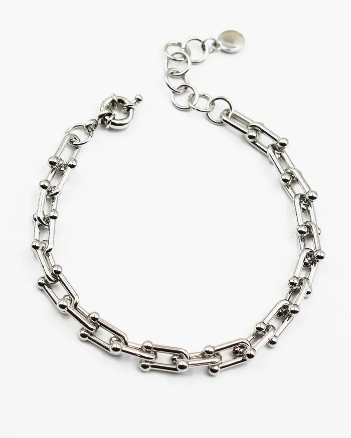 08172023 Bracelets U Shaped Metal Link Bracelet