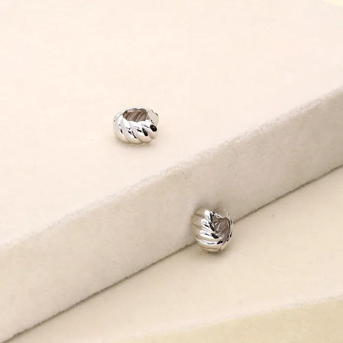 BERRICLE Earrings Cable Small Huggie Earrings in Sterling Silver 05
