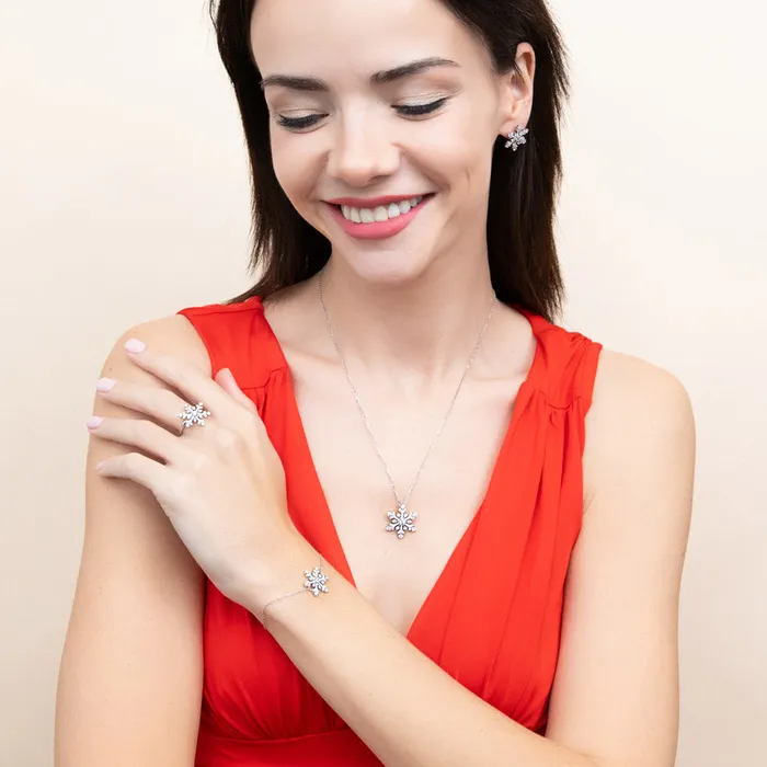 BERRICLE Earrings Snowflake CZ Stud Earrings in Sterling Silver