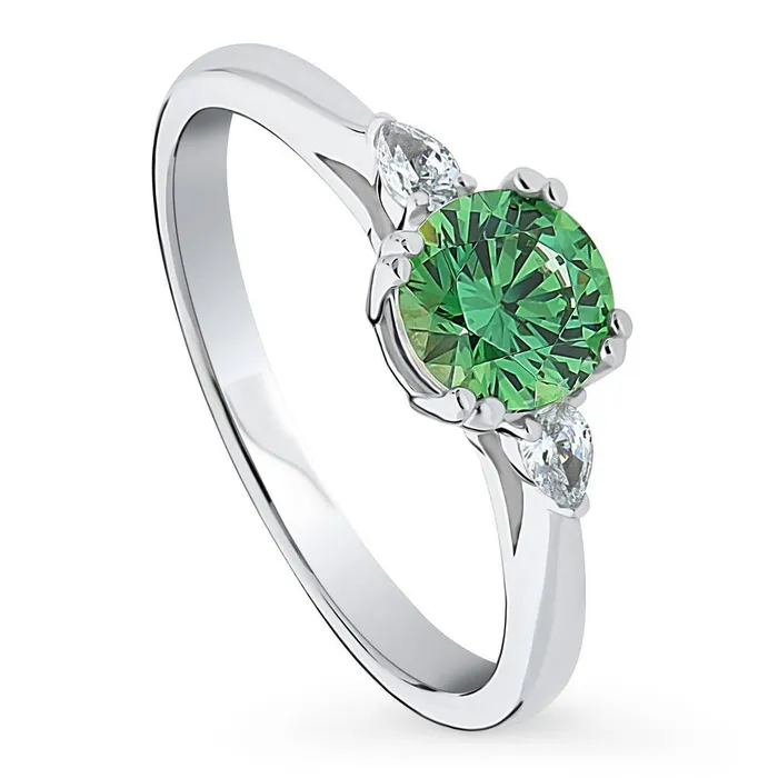 BERRICLE Rings 3Stone Green CZ Ring in Sterling Silver 08ct