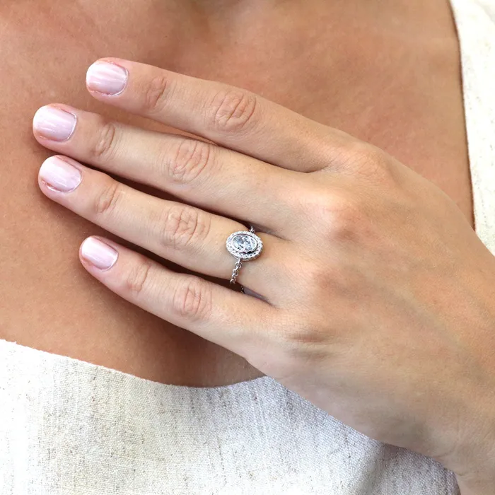 BERRICLE Rings Halo Oval CZ Chain Ring in Sterling Silver