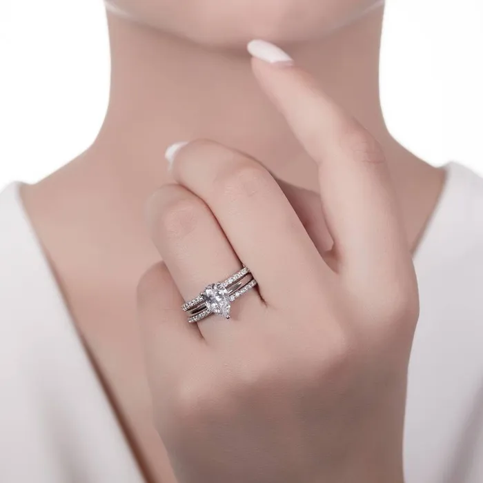 BERRICLE Rings Solitaire 18ct Pear CZ Ring Set in Sterling Silver