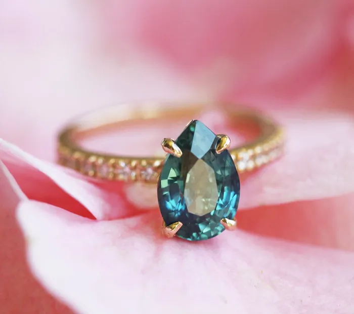 Brene Teal Sapphire Diamond Ring Set Capucinne Rings