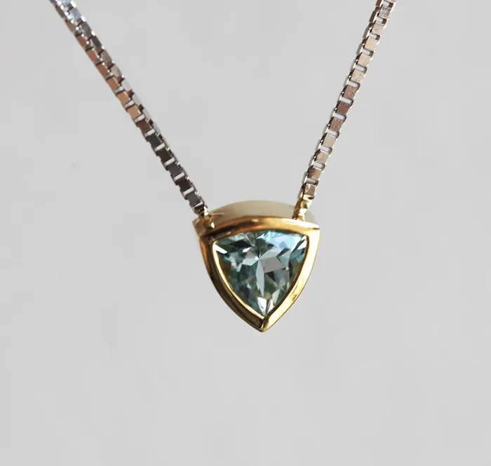Capucinne Necklaces Simple Gold Birthstone Necklace