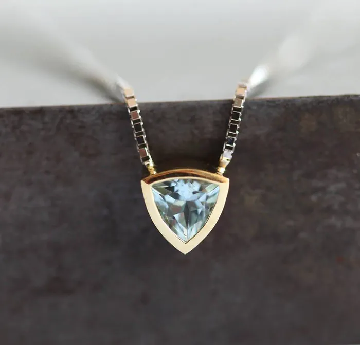 Capucinne Necklaces Simple Gold Birthstone Necklace