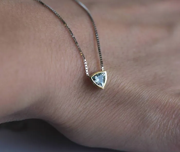 Capucinne Necklaces Simple Gold Birthstone Necklace