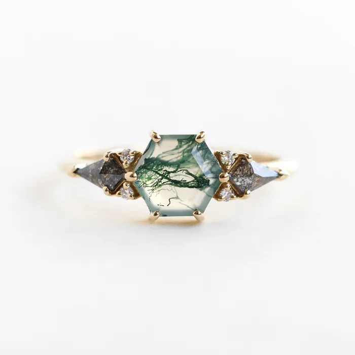 Capucinne Rings Brooklyn Hexagon Moss Agate Ring With Salt Pepper Kite Diamonds
