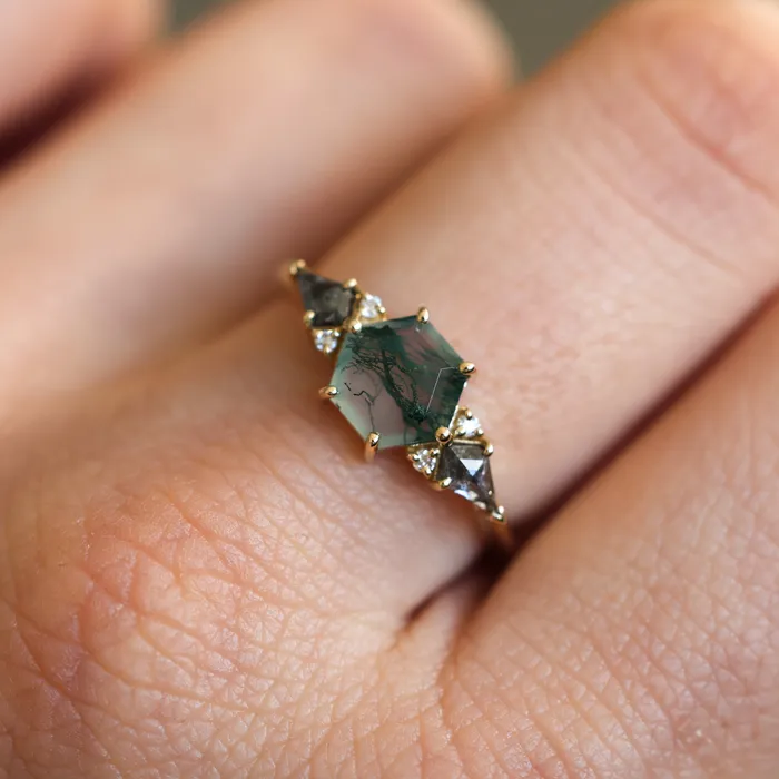 Capucinne Rings Brooklyn Hexagon Moss Agate Ring With Salt Pepper Kite Diamonds