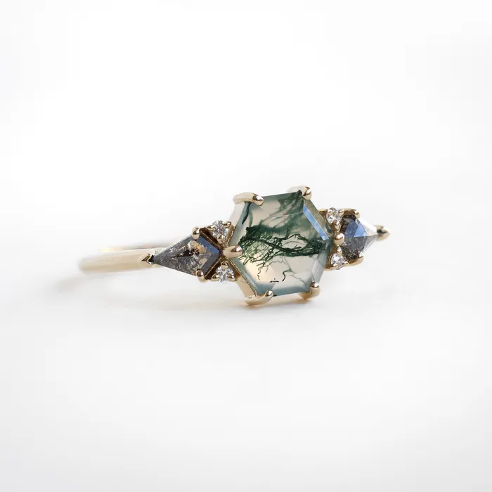 Capucinne Rings Brooklyn Hexagon Moss Agate Ring With Salt Pepper Kite Diamonds