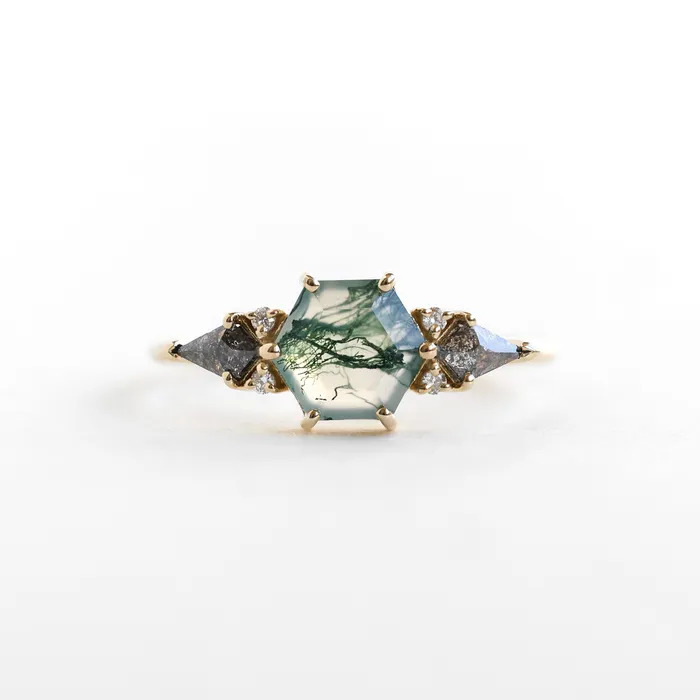 Capucinne Rings Brooklyn Hexagon Moss Agate Ring With Salt Pepper Kite Diamonds