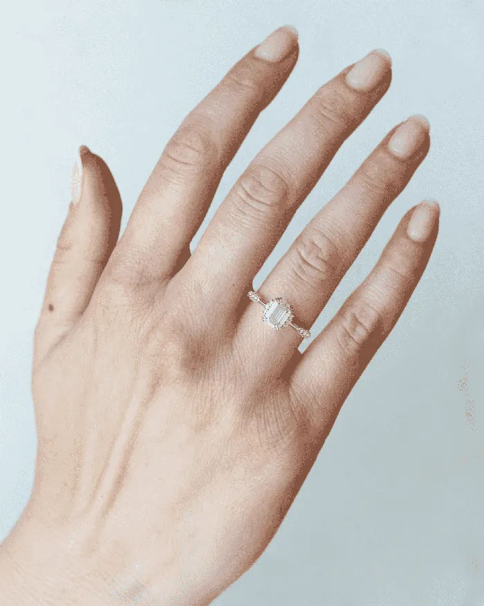 Capucinne Rings Emerald Cluster Diamond Ring